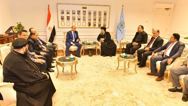 محافظ أسيوط يستقبل قيادات الكنيسة الأرثوذكسية والطائفة الإنجيلية