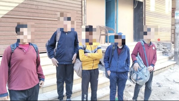 ضبط تلاميذ متغيبين داخل محال «البلاي ستيشن» بأسيوط