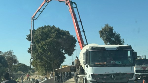 كوبري الحواتكة بمنفلوط 