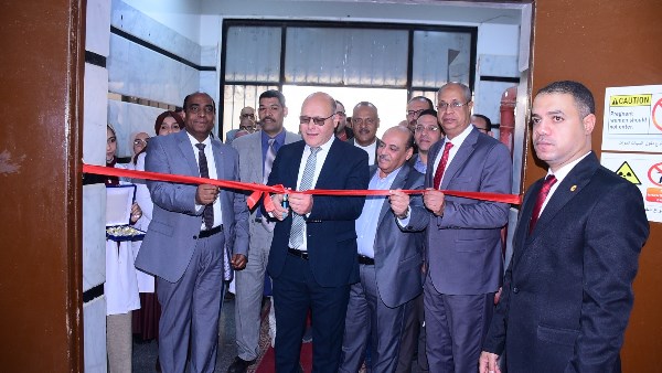 مستشفيات جامعة سوهاج 