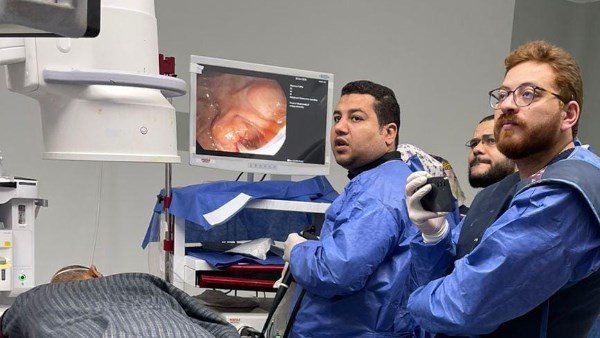 جانب من العمليات الجراحية 