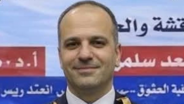 الحزن يسيطر على سوهاج .. وفاة اللواء مصطفى خليل مفتش الداخلية في حادث سير الحزن يسيطر على سوهاج .. وفاة اللواء مصطفى خليل مفتش الداخلية في حادث سير