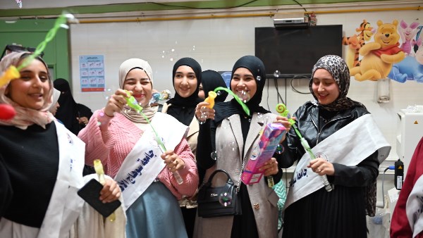 طلاب جامعة سوهاج