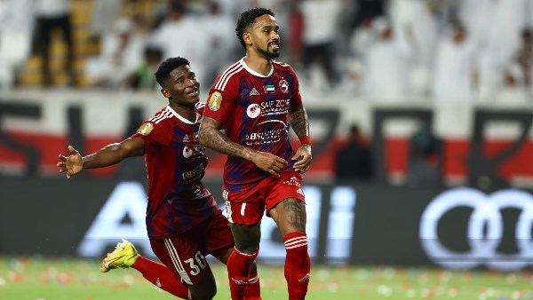 الشارقة الإماراتى