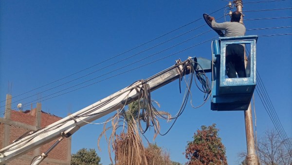 صيانة كشافات الإنارة بقنا