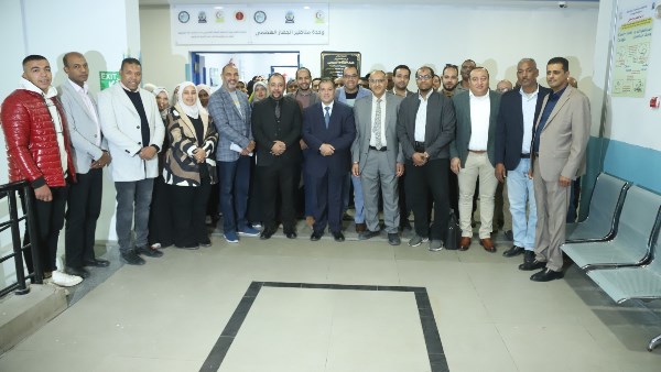 مستشفى قنا الجامعى