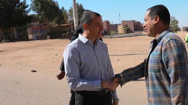 جولة محافظ أسوان