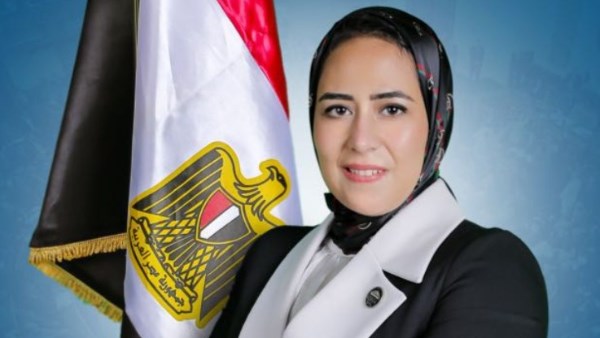 النائبة سارة النحاس