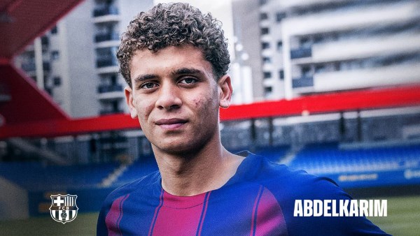  حمزة عبد الكريم