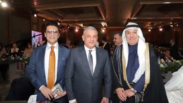 الاحتفالية 