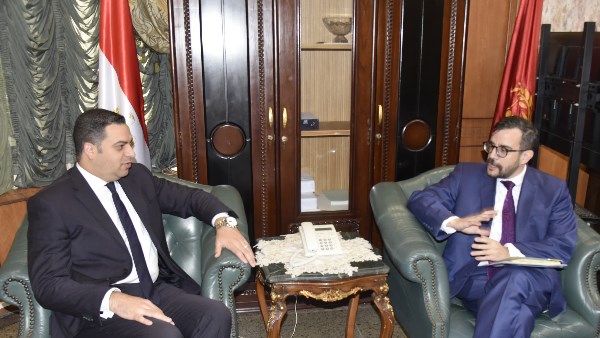 نائب المحافظ يستقبل وفد من دولة كندا لبحث سبل التعاون المشتركة 