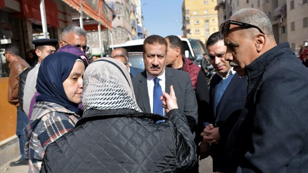 محافظ بورسعيد: تواجد الأجهزة التنفيذية بالشارع والتعامل الفوري مع المخالفات