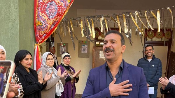 ممر شرفي للدكتور هشام الجعبري مدير إدارة شرق بورسعيد التعليمية