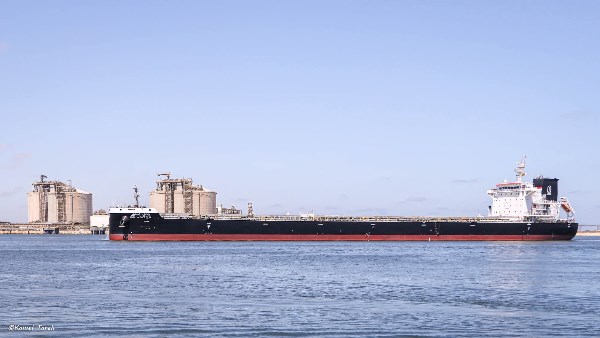 ميناء دمياط