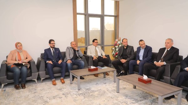 محافظ دمياط 