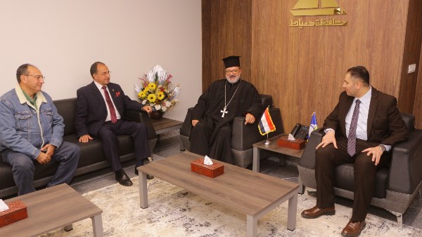 محافظ دمياط 