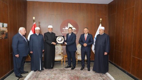 محافظ دمياط 