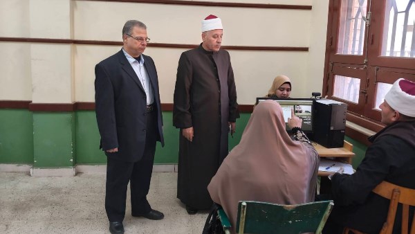 رئيس منطقة القليوبية الأزهرية يتفقد لجان اختبارات تصفيات مسابقة القرآن الكريم