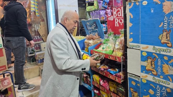 ضبط منتجات غذائية منتهية الصلاحية خلال حملات رقابية على المحال بطوخ ضبط منتجات غذائية منتهية الصلاحية خلال حملات رقابية على المحال بطوخ
