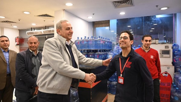 محافظ الغربية يقود حملة مفاجئة على السلاسل التجارية لضبط الأسعار قبل رمضان محافظ الغربية يقود حملة مفاجئة على السلاسل التجارية لضبط الأسعار قبل رمضان