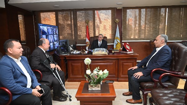 محافظ الغربية 