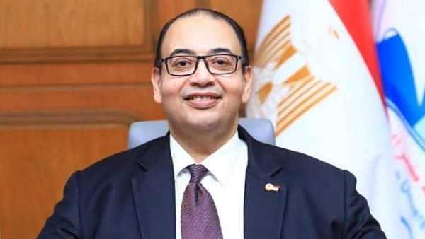 رئيس جامعة كفر الشيخ .. 