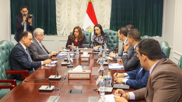 وزيرتا التنمية المحلية والتضامن