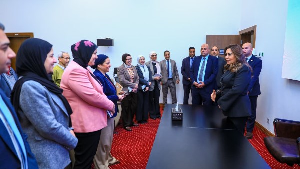 وزيرة التنمية المحلية والبيئة 