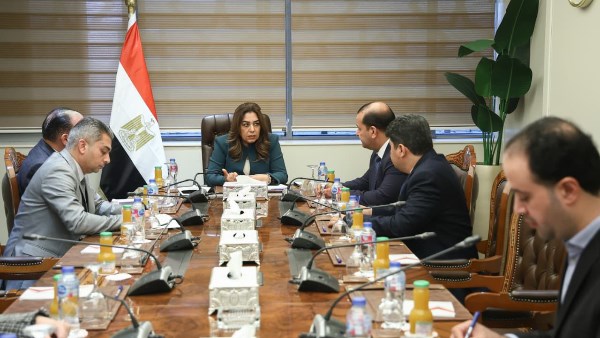 وزيرة التنمية المحلية والبيئة 