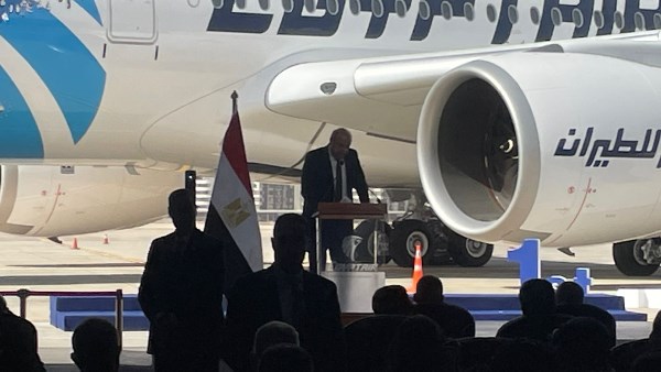 وزير الطيران