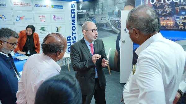 أكاديمية مصر للطيران للتدريب