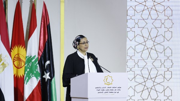 المستشارة أمل عمار