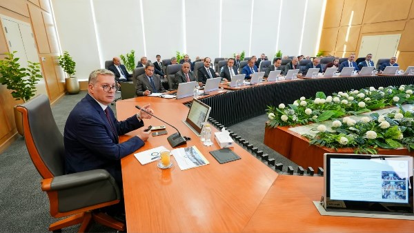 وزير البترول يناقش مع الشركات العالمية خطة تعزيز الانتاج والإجراءات التحفيزية للاستثمار