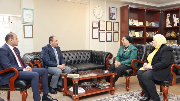 رئيسة المجلس القومي للمرأة تستقبل رئيس هيئة تنمية الصعيد، بمقر المجلس