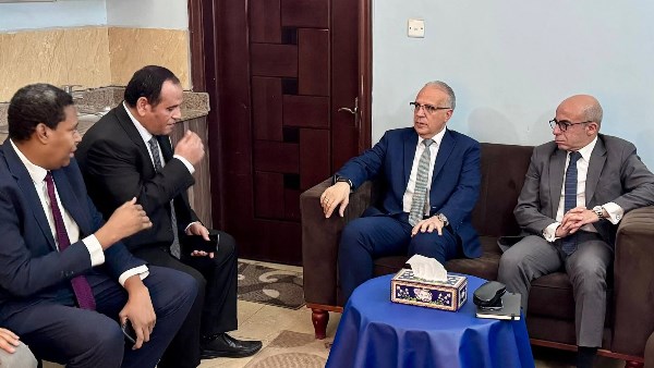 جانب من اللقاء   