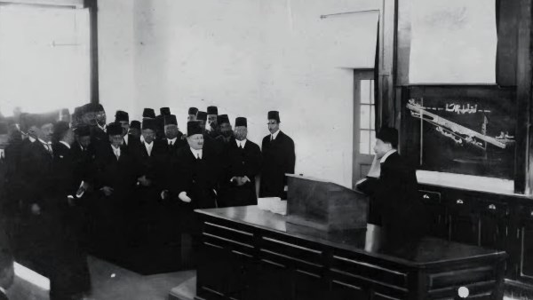 جامعة القاهرة 