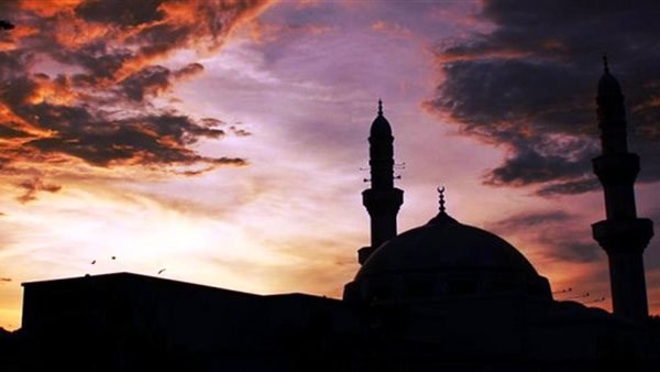 موعد صلاة المغرب اليوم