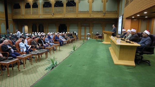 ندوة «تحويل القبلة.. دروس عصرية»