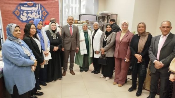 افتتاح معرض للسلع الأساسية بديوان عام وزارة الأوقاف افتتاح معرض للسلع الأساسية بديوان عام وزارة الأوقاف