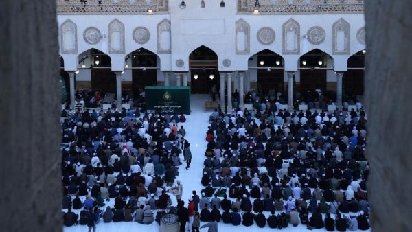 مائدة الإفطار الجماعي بالجامع الأزهر