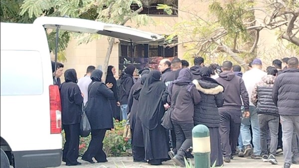 تشيع جثمان شقيق الفنانة زينة من مسجد حسن الشربتلي .. صور تشيع جثمان شقيق الفنانة زينة من مسجد حسن الشربتلي .. صور