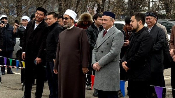 الجامعة المصرية للثقافة الإسلامية «نور مبارك» تشارك الشعب الكازاخي فرحته بشهر رمضان