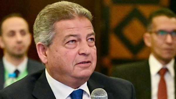 خالد عبد العزيز 