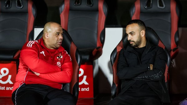 جلسة مع وليد صلاح.. ظهور مفاجئ لأفشة في مران الأهلي