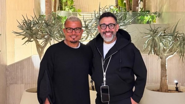 عمرو دياب وعمرو مصطفي 