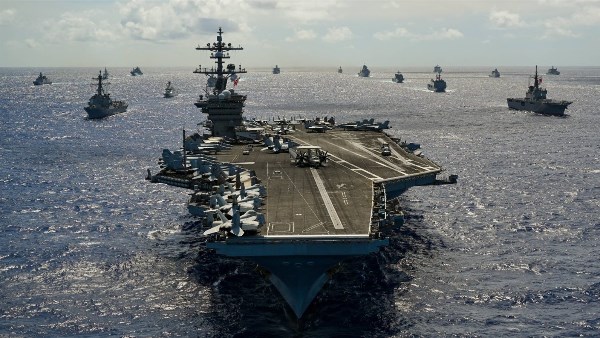 أسطول بحري أمريكي 