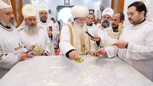 تدشين كنيسة 