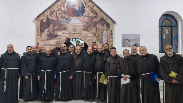 رهبان إقليم العائلة المقدسة