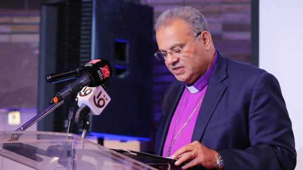 القس أندريه زكي 