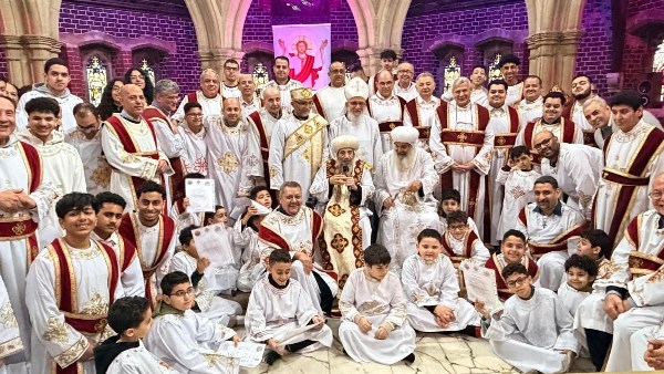 رسامة شمامسة جدد 